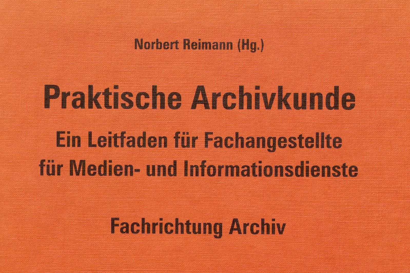 reimann_prakt_archivkunde_deckblatt