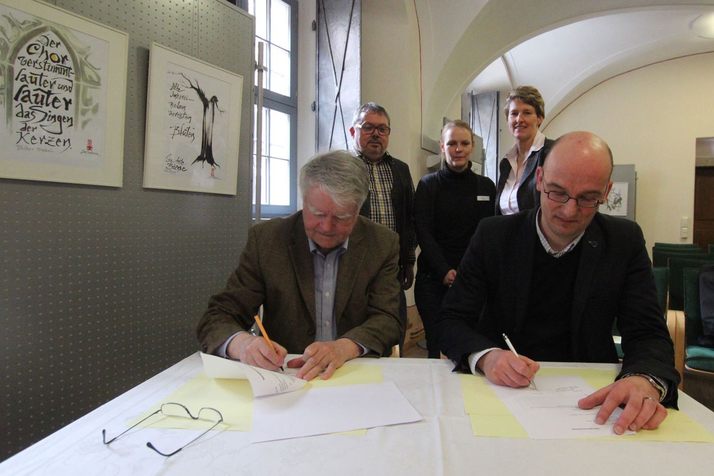 Vertrag-Archiv-Bruecke